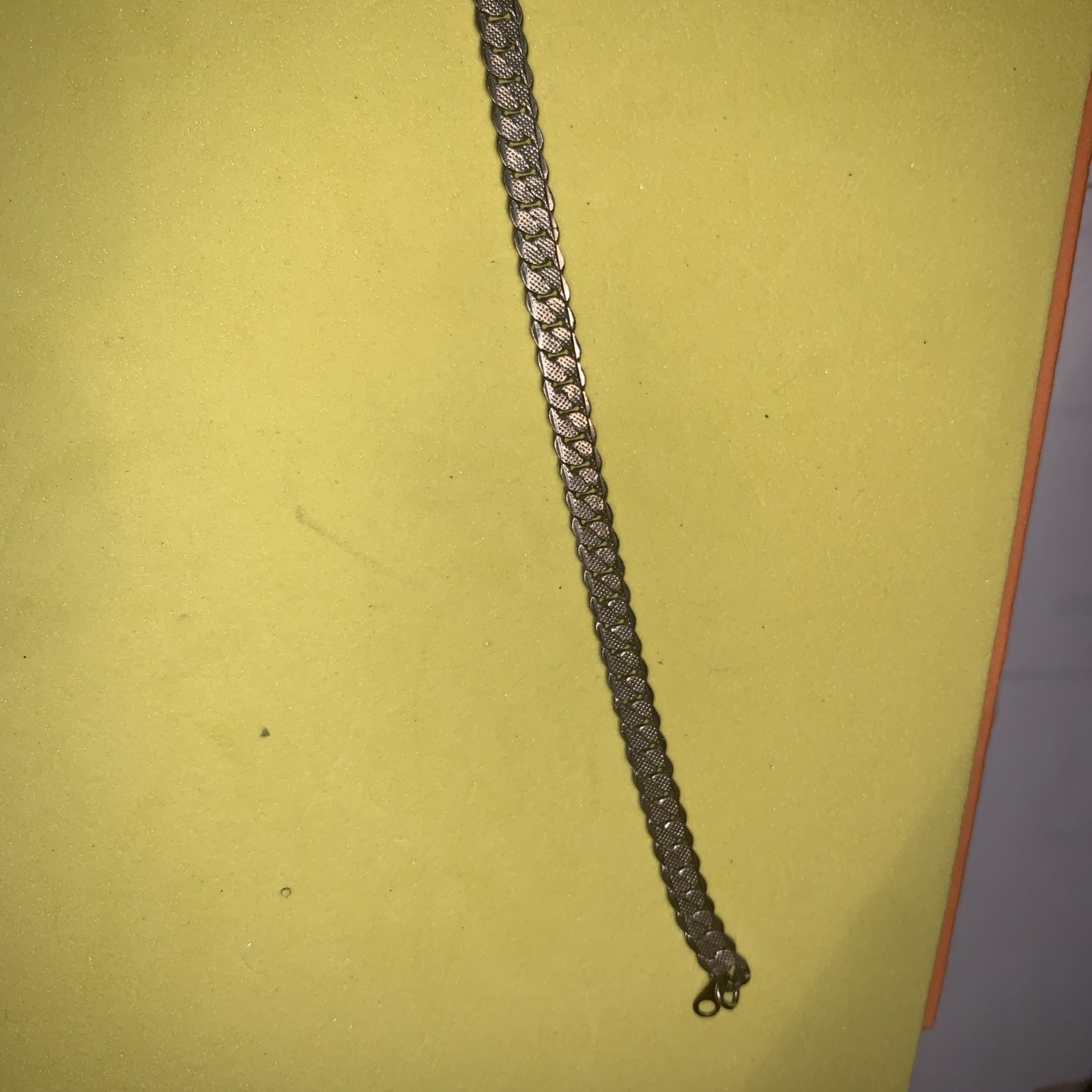 8 inch quality Silvertone link bracelet
