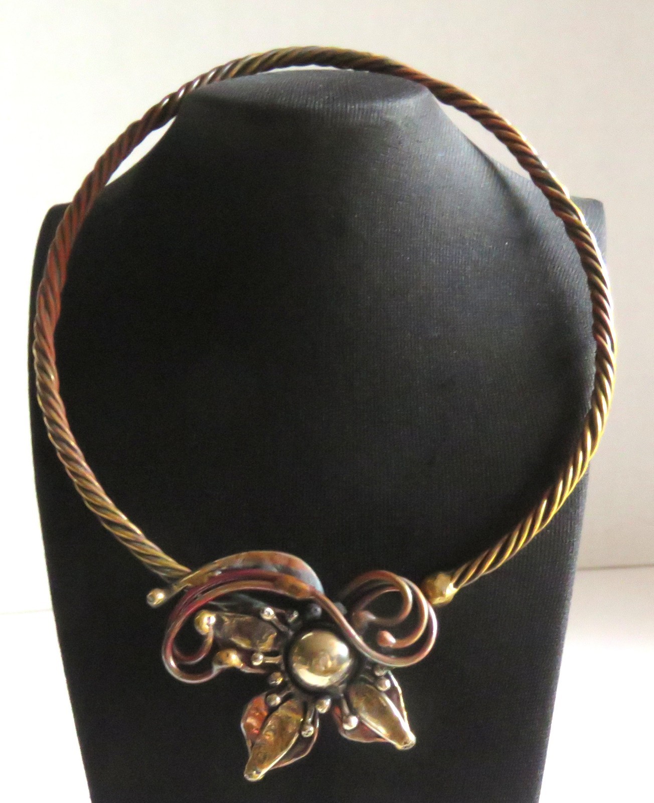 Brutalist Artisan Torque Collar Necklace Asymmetric Floral Centerpiece Vtg