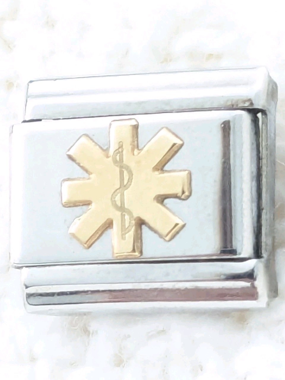 Authentic Nomination Gold Medical Symbol Italian Charm Classic 9mm Link D222