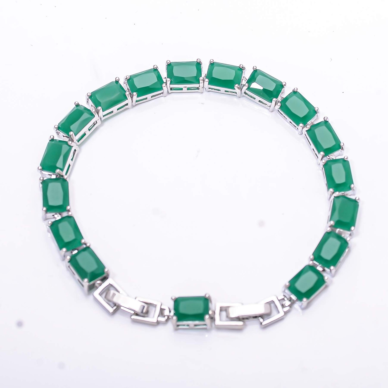 Emerald Simulated 925 Sterling Silver Tennis Bracelet 7.99″ B3468518