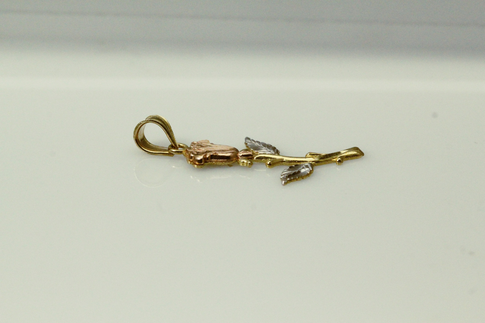 10K Tri-Colored Gold Rose Pendant 1.2 grams (PEN9820)