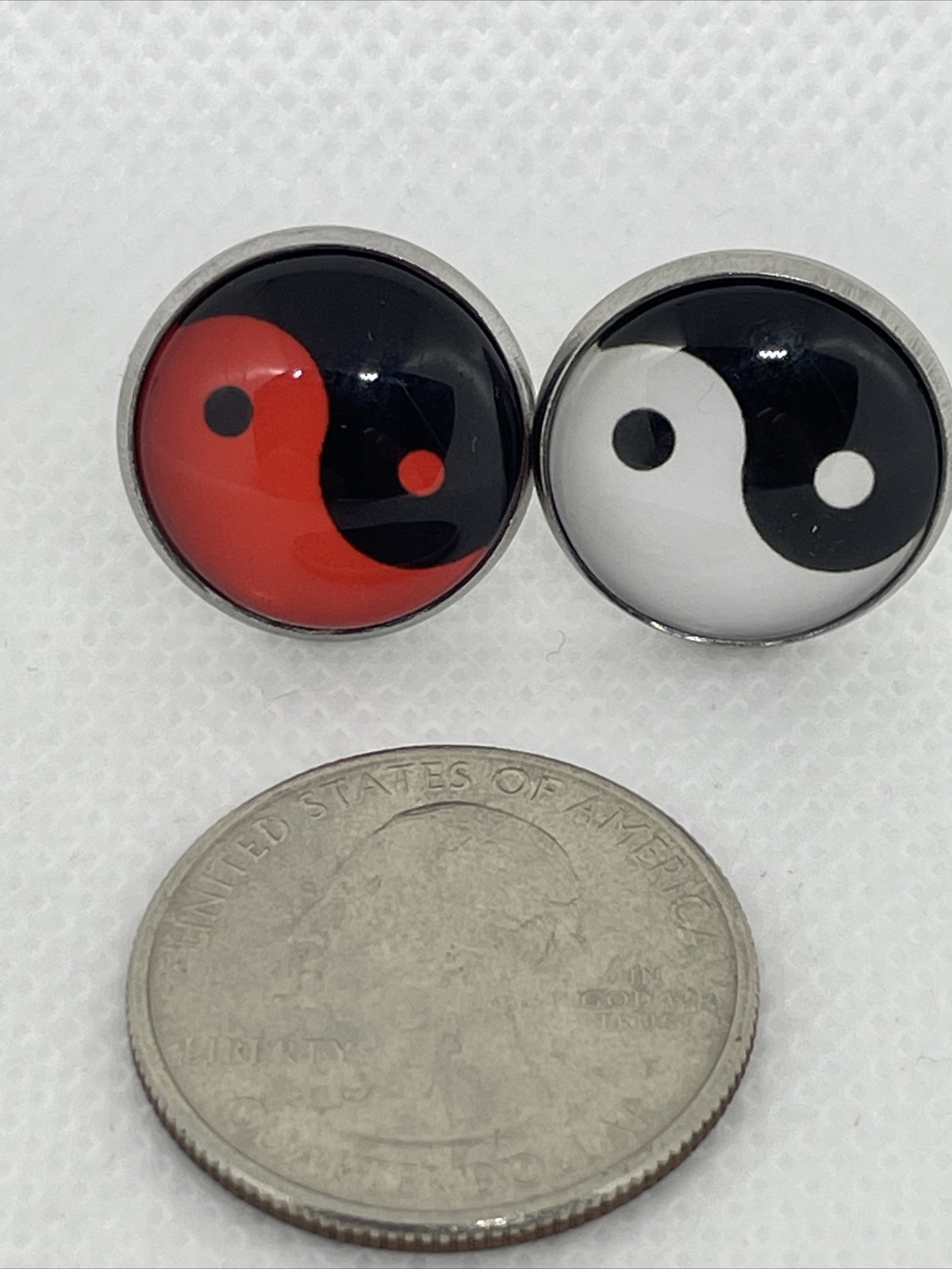 Yin Yang lapel pin 1/2 Inch In Diameter. Set Of 2 Black/white Red/black