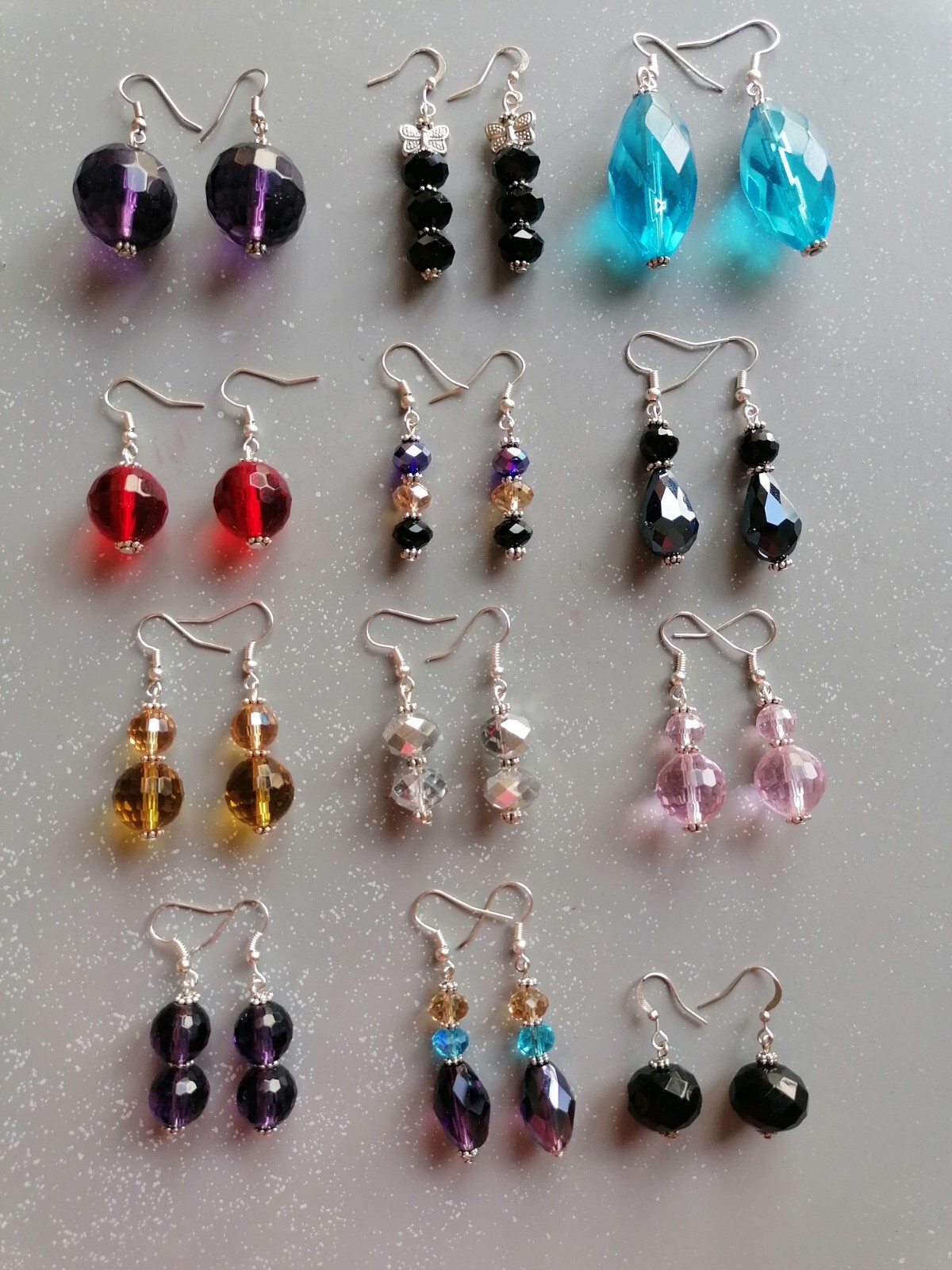 Lot of 12 Vintage Jewelry Earrings Jewelry N.D