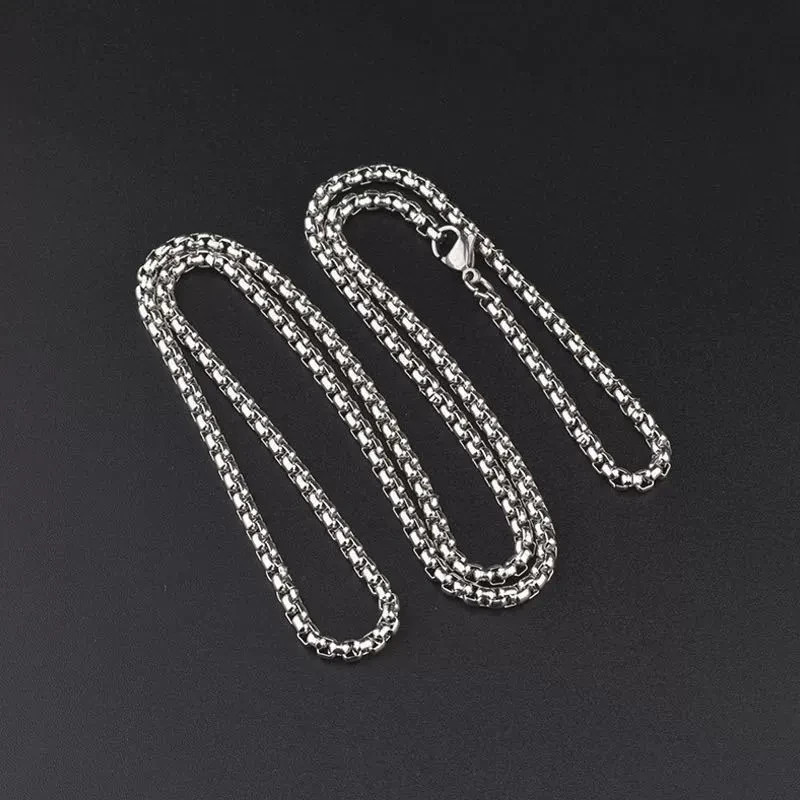 2mm Silver Plated Titanium Steel Box Necklace Versatile Accessories for Men 45mm