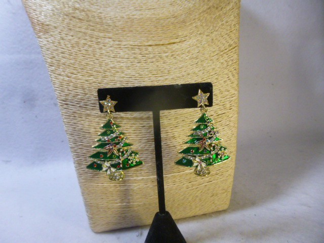 Cute Christmas Tree Southwestern Style Stud Earrings