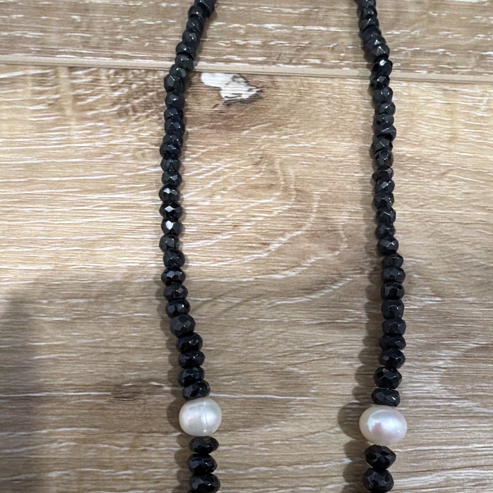 JTV Beaded Necklace White Round Pearl & Black Onyx 18in Silver Lobster Clasp