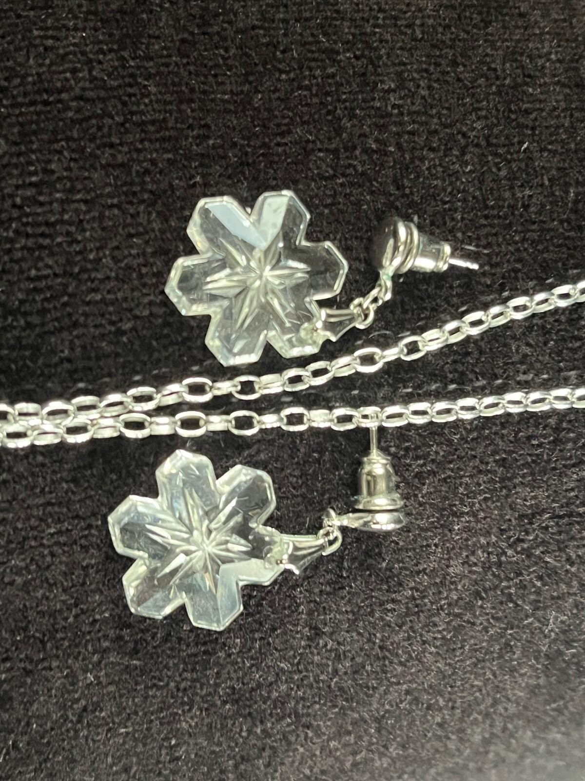 Gorham lead crystal snowflake necklace earring, set silver plate