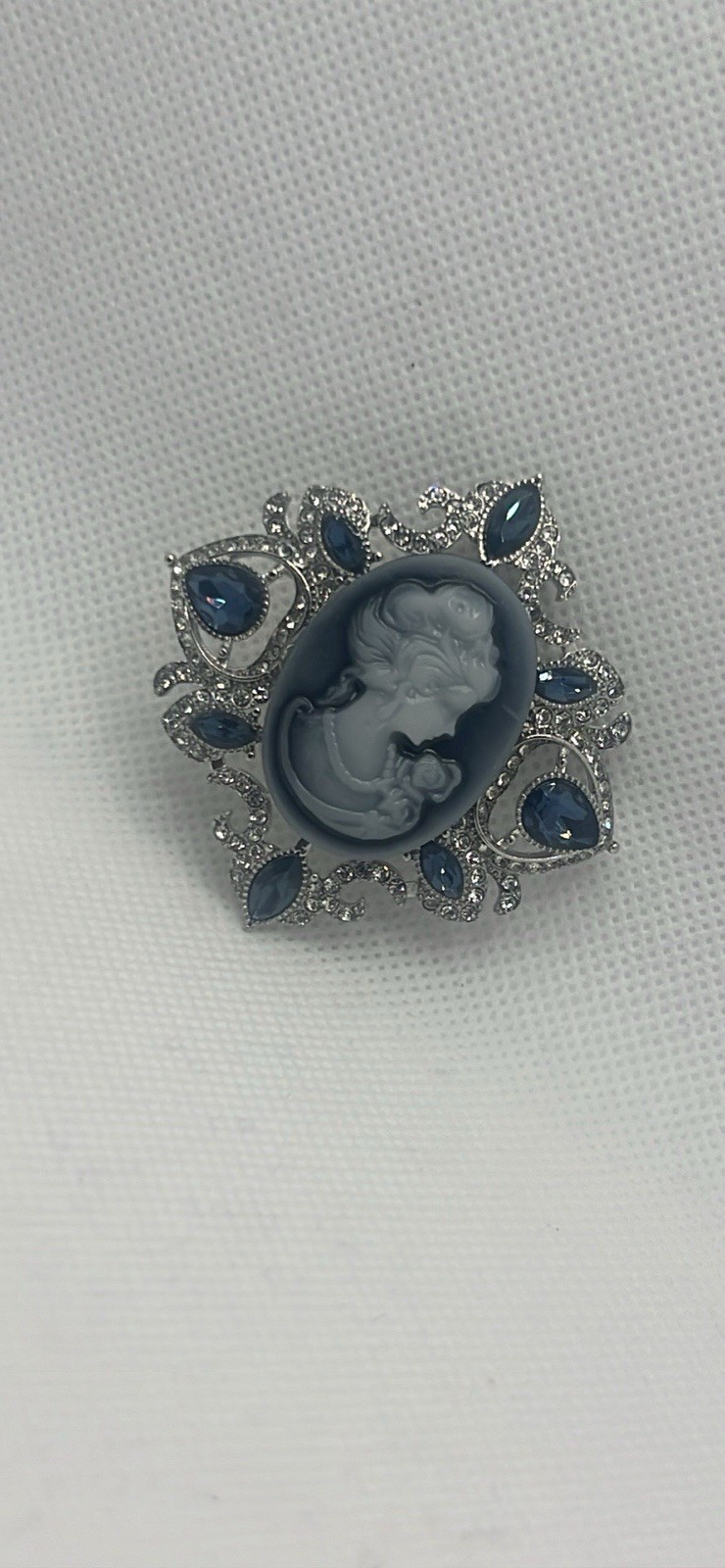 Cameo Brooch Drop Blue Oval Silver Tone Rhinestones Pin Gothic Vintage Style