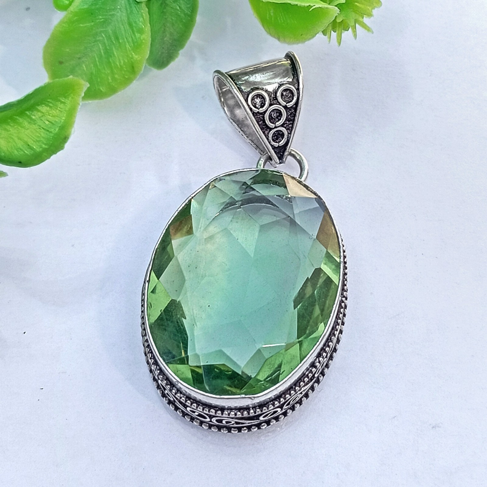 Green Sapphire Handmade Gemstone Pendant 925 Sterling Silver Jewelry Pendant