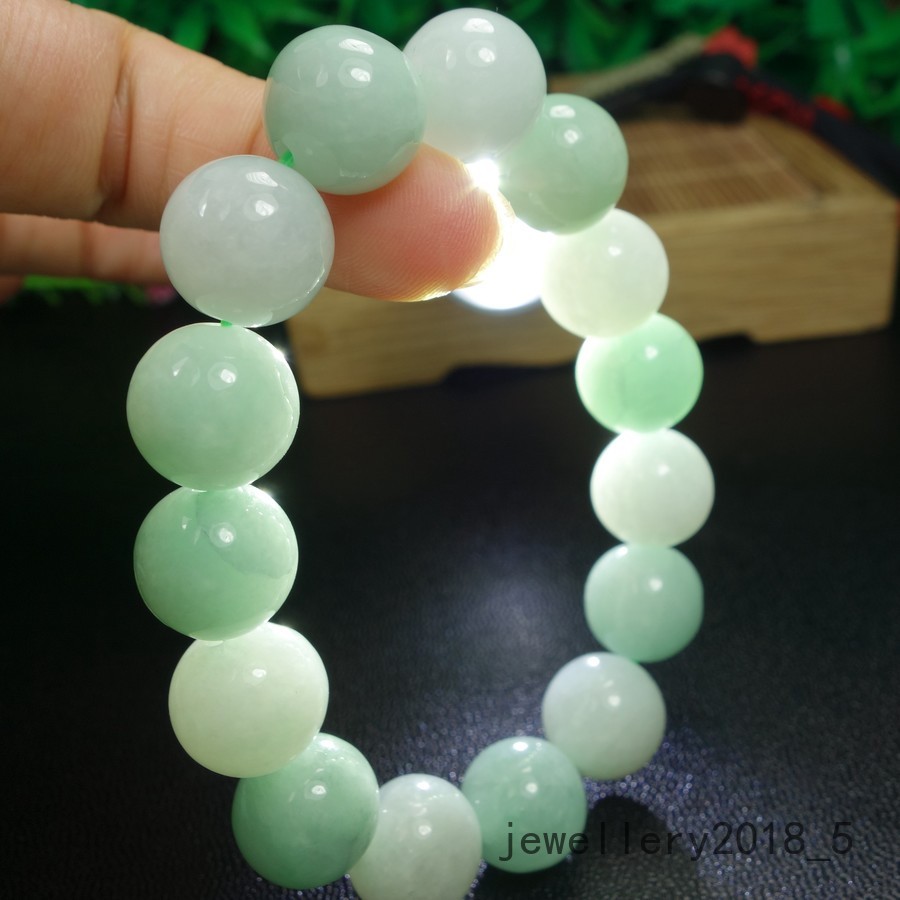 Certified Light Green Burma 100% Natural A Jadeite jade 13.2mm Beads Bracelet 手链