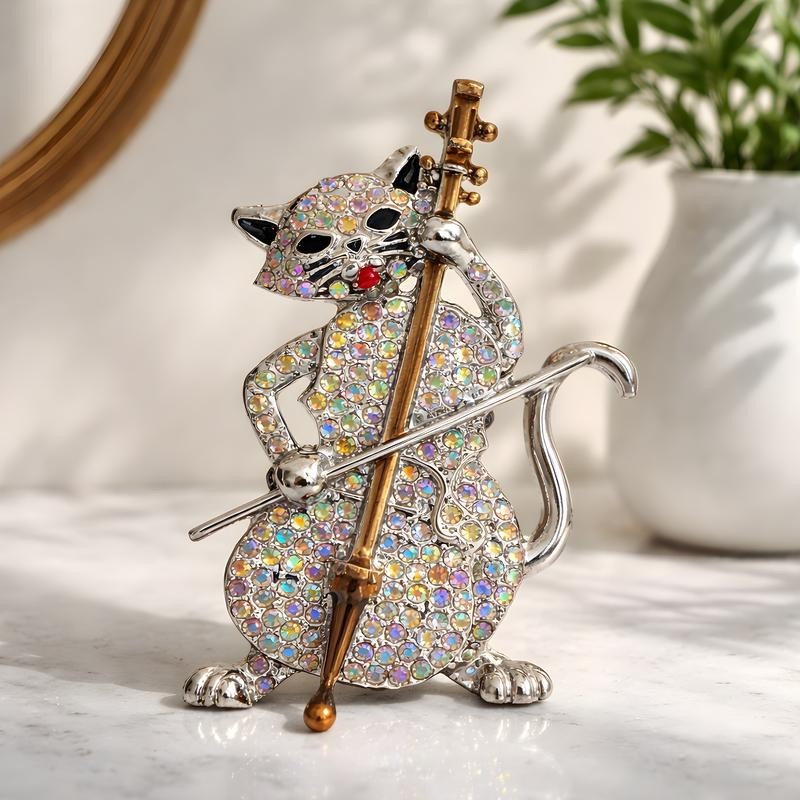Fashion Jewelry Silver Sparkling Rhinestone Music Cat Brooch