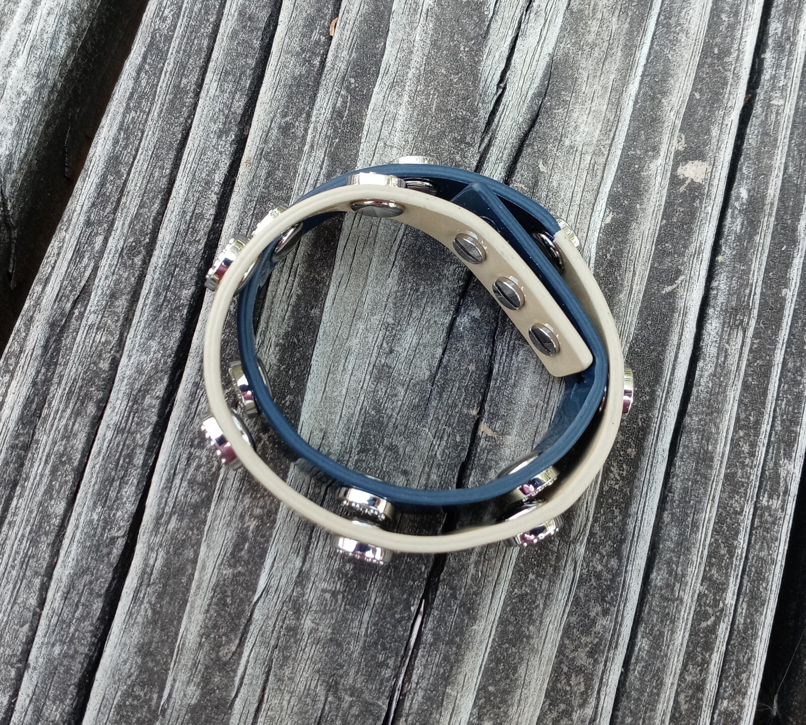 New Rustic Cuff Bracelet Blue Tan Shiny Leather Double Wrap Silver RC Logo Pegs