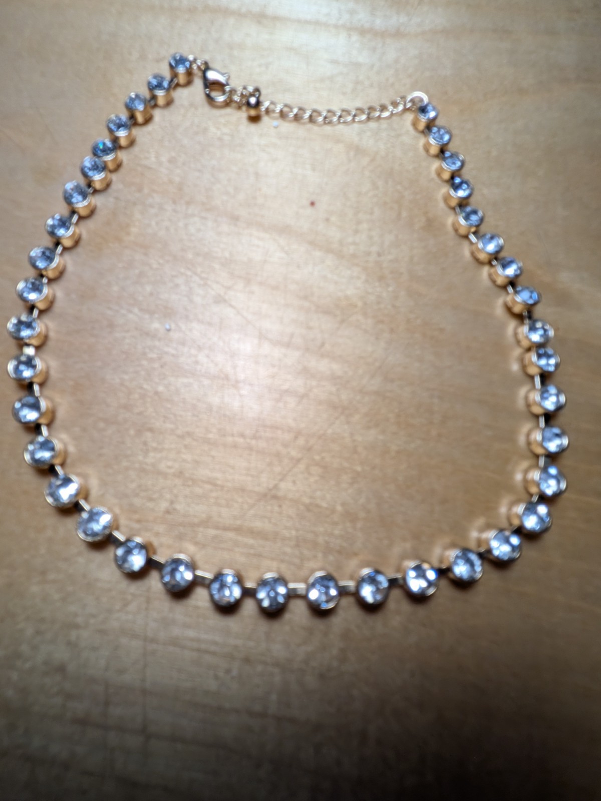 Necklace Clear White