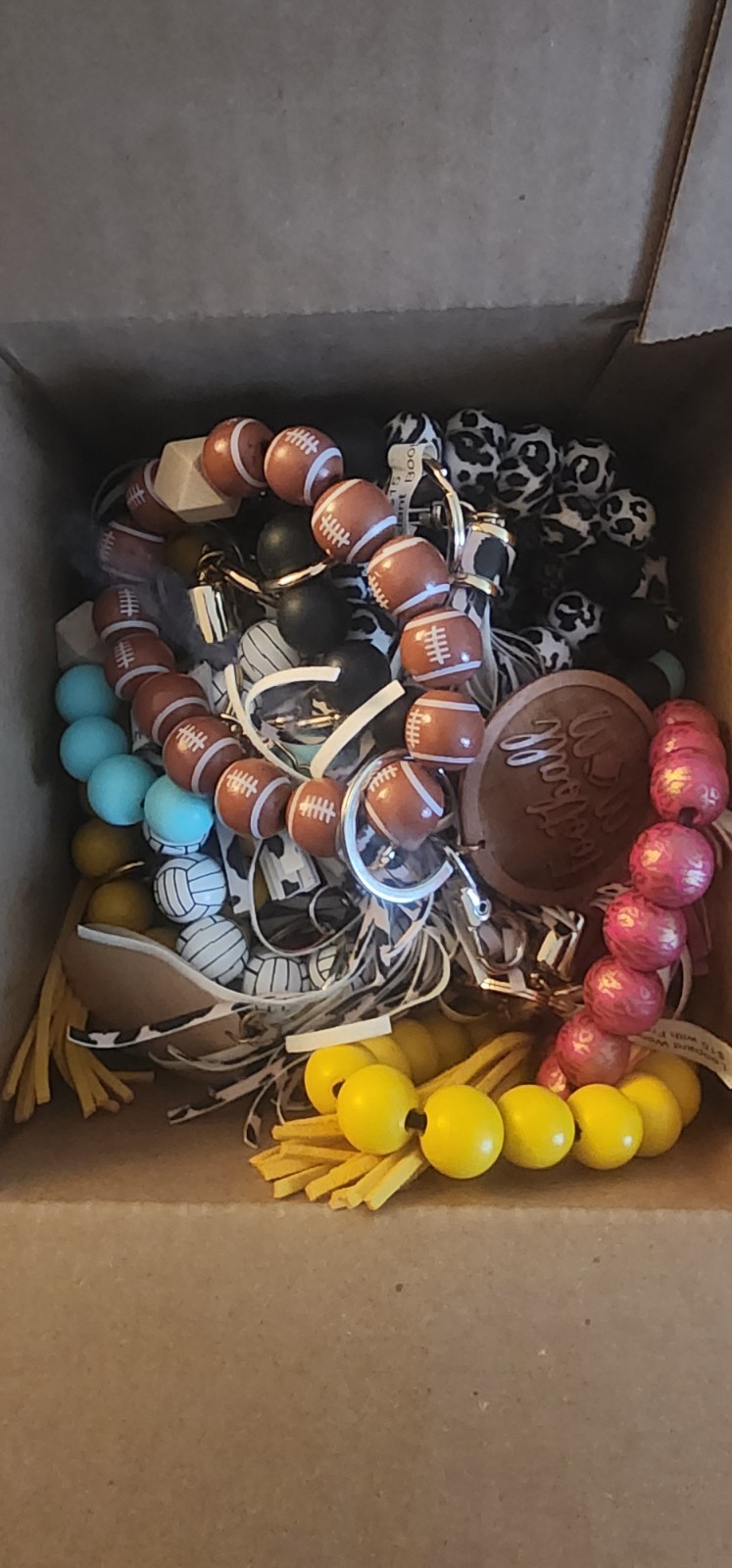 New Bulk Assorted Bracelets, 25ct .. Retail $15-$20ea.