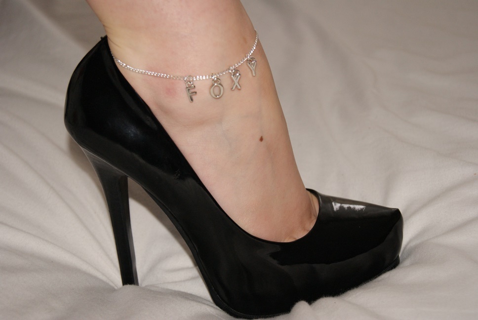 Premium ‘FOXY’ Hotwife Anklet Ankle Chain Jewellery Sexy Minx Seductive Flirt UK