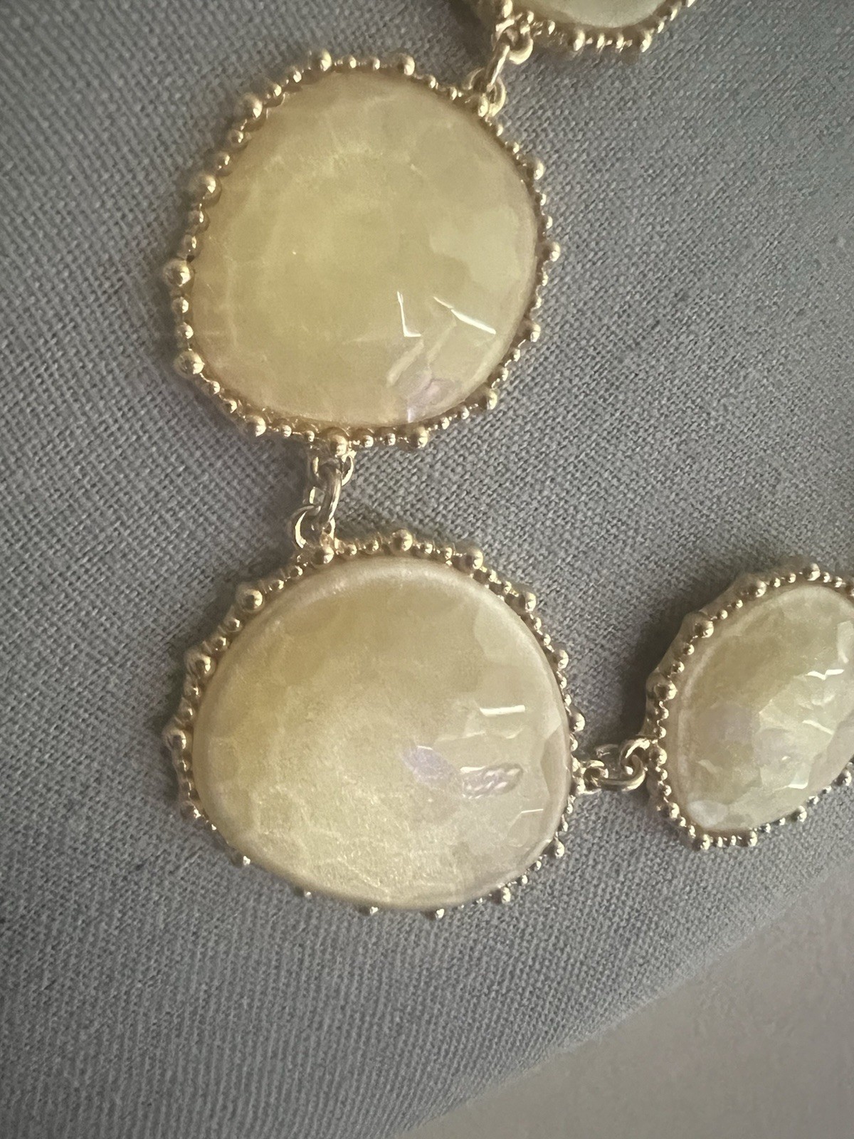 Yellow Acrylic Faceted Stone Statement Necklace – 20″ To 23″