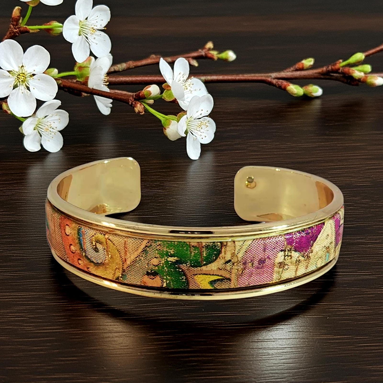 Handmade Natural Cork Bracelet – Skinny Metallic Cuff Jewelry from Portugal