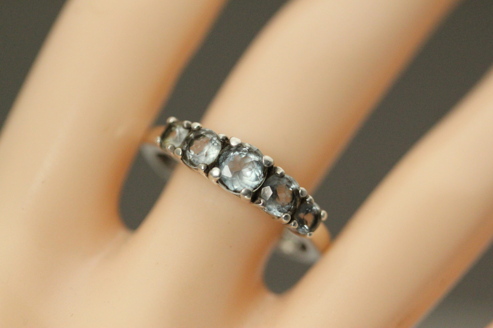 925 Sterling Silver Size 10.25 Light Blue CZ Five Stone Ring 3.2 Grams (RIN8872)
