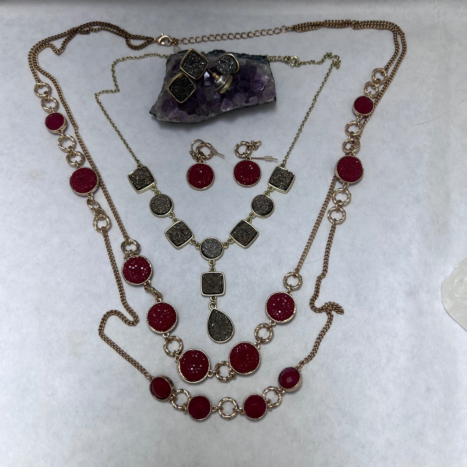 Gold Tone Red and Charcoal Grey Faux Druzy Necklace and Earring 5 Piece Lot