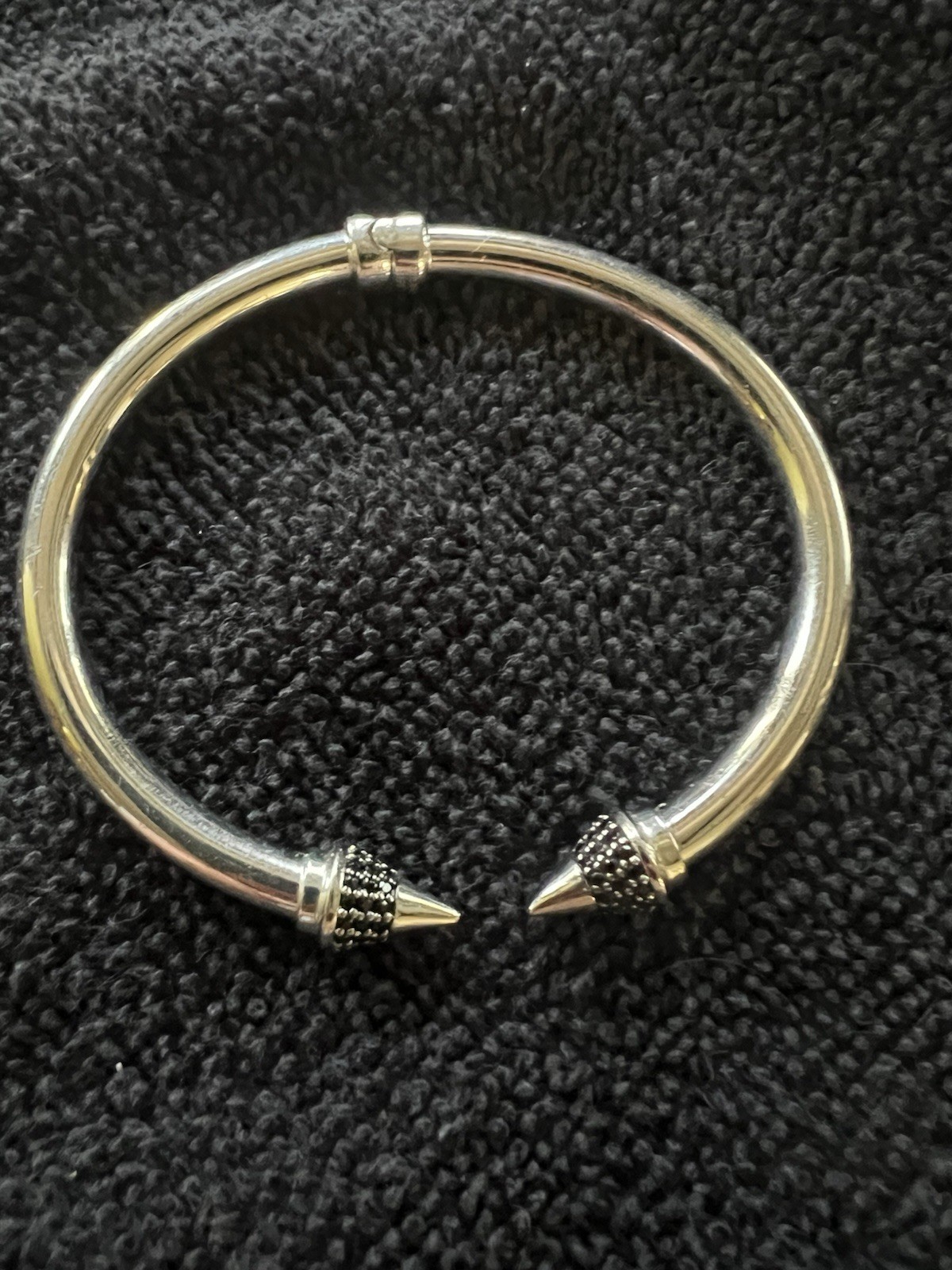 Italian Sterling Silver Black Spinal Cuff Bracelet with hinge