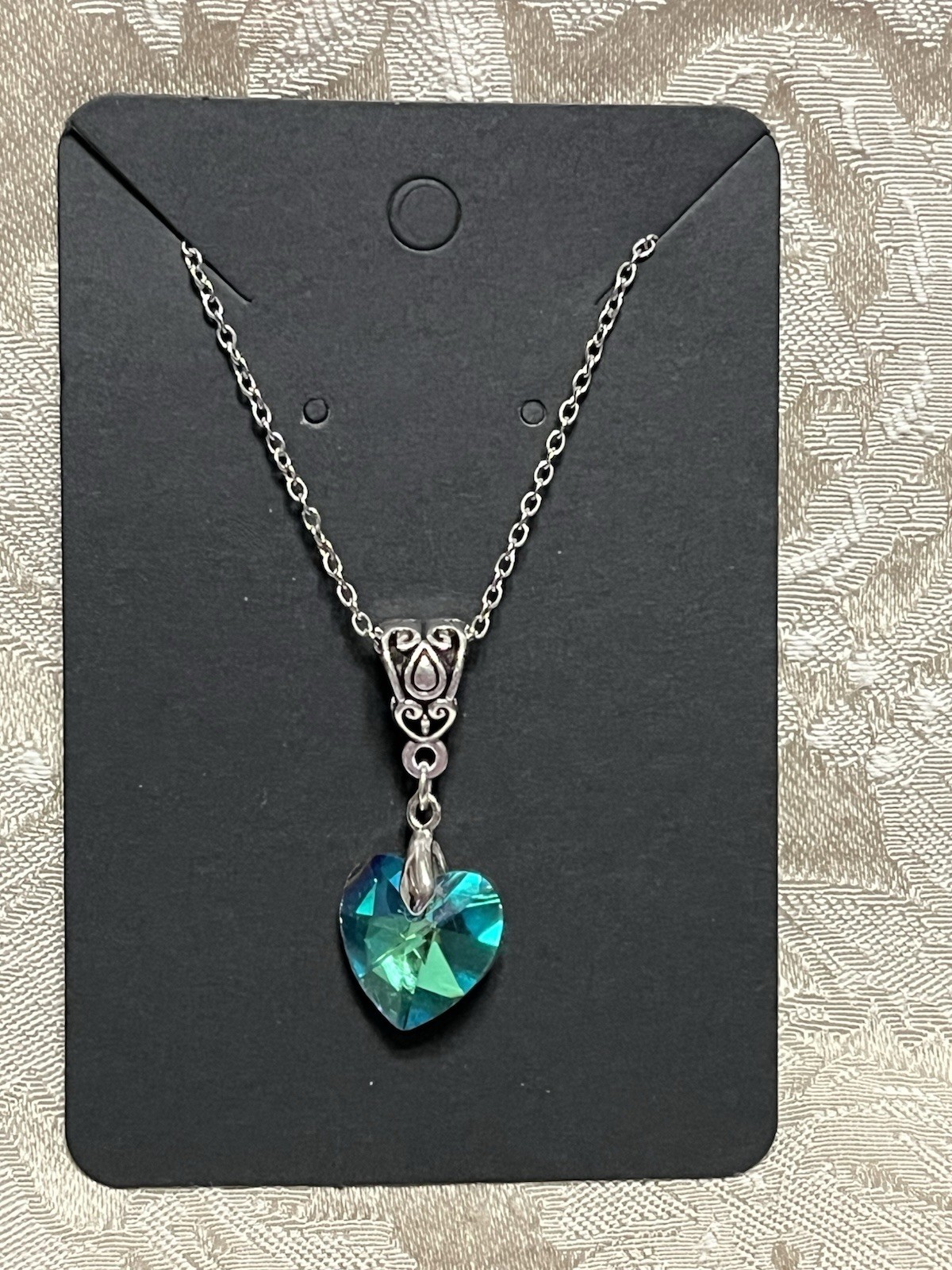 Vintage Blue Green Glass Gem Heart Silver Charm Pendant Fashion Necklace 18”