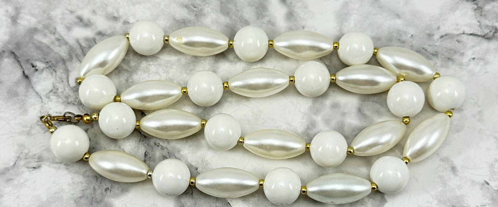Necklace 24 Inch Round White Plastic Beads and Oblong Faux Pearl Beads Vintage