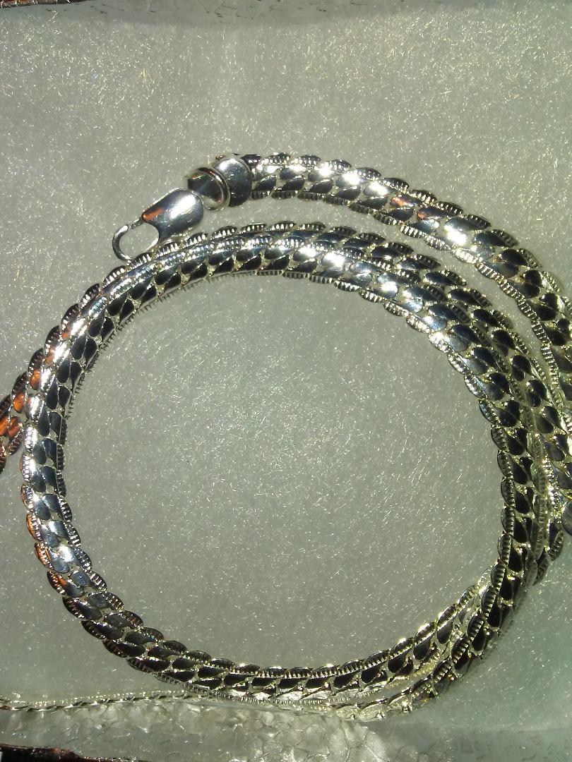 Embellished 20″ Silver 5 mm Flat Snake Chain, w/gift box
