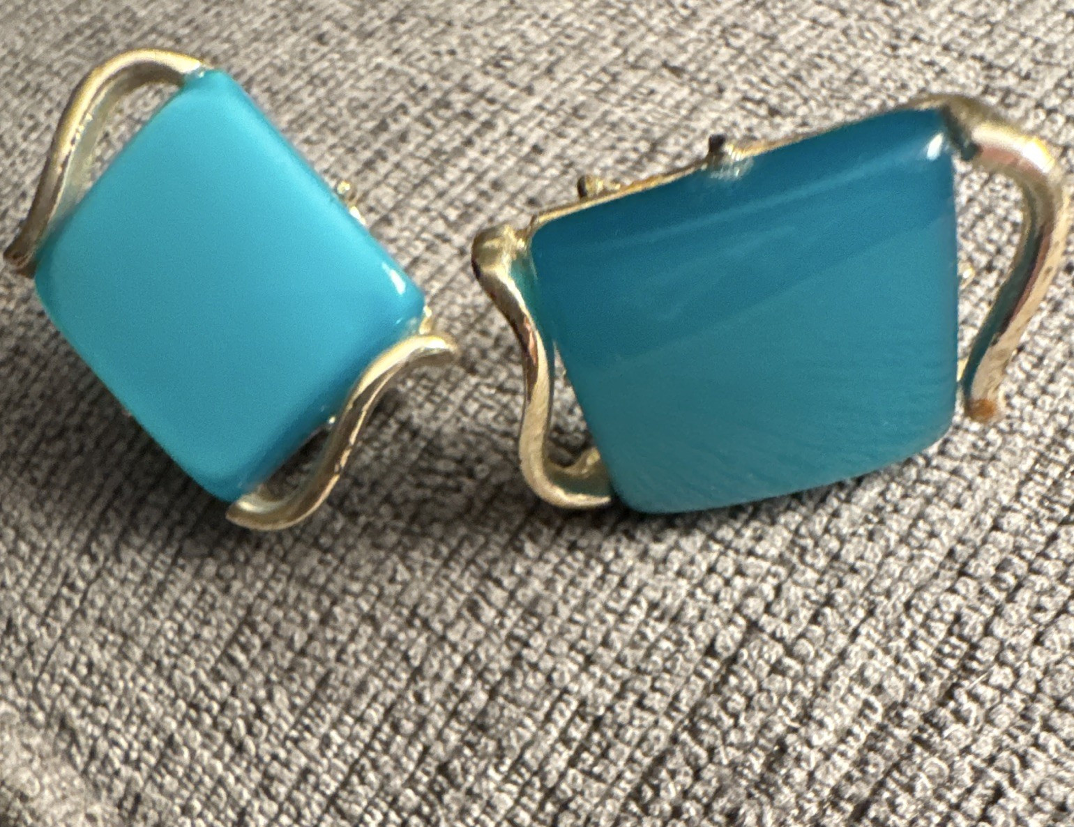Vintage Coro Turquoise Lucite and Gold-tone Metal Clip On Earrings