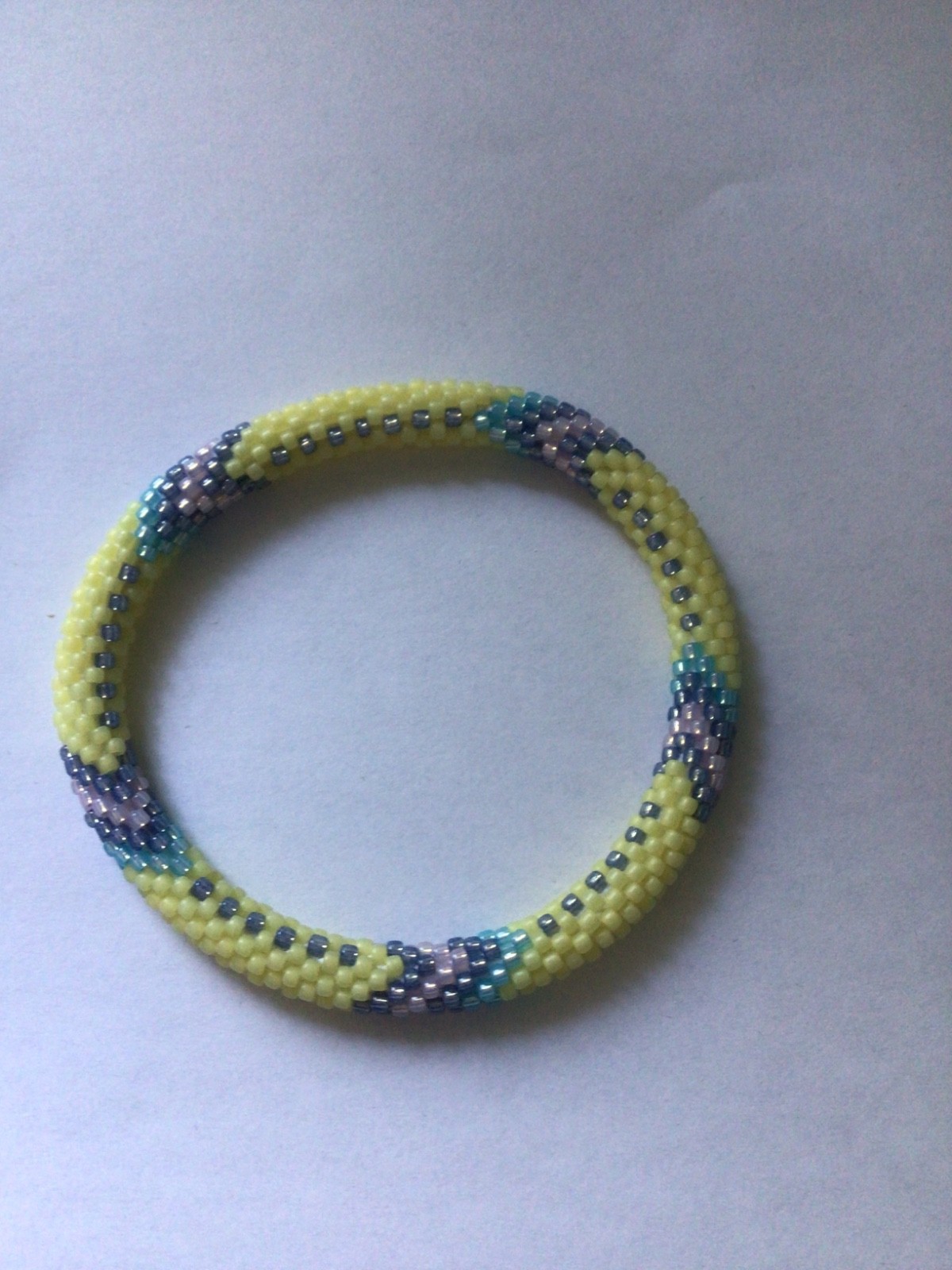 SOFT YELLOW & BLUE 8″ ROLL ON SASHKA BRACELETS, 3 PCS