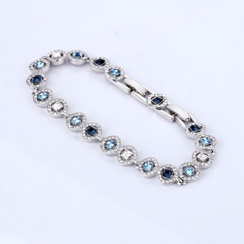 Swarovski Romantic and Fresh Button-Style Women’s Bracelet