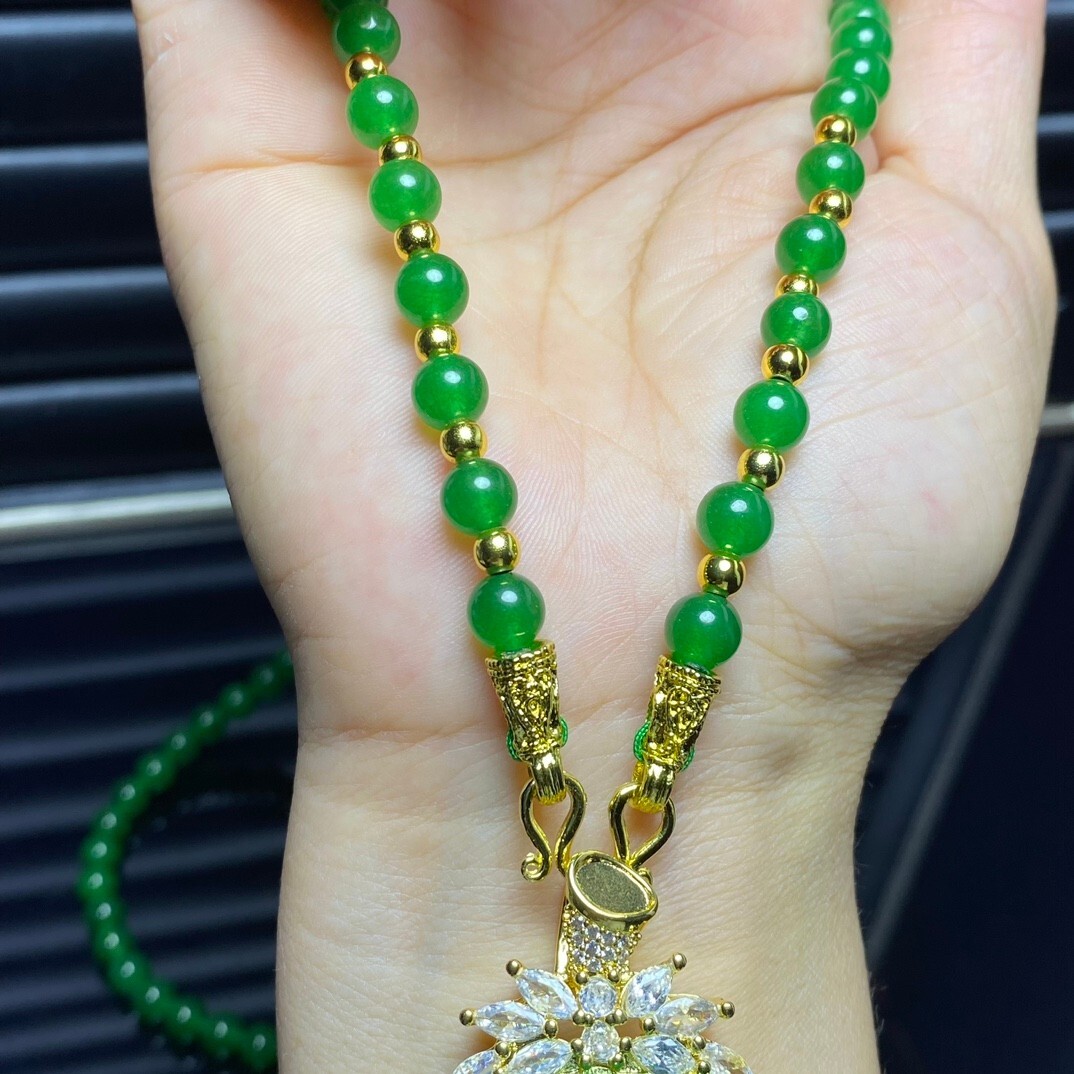 Amulet Natural Ice Green Jade Jadeite Inlay Leaf Pendant&Necklaces 镶嵌金枝玉叶
