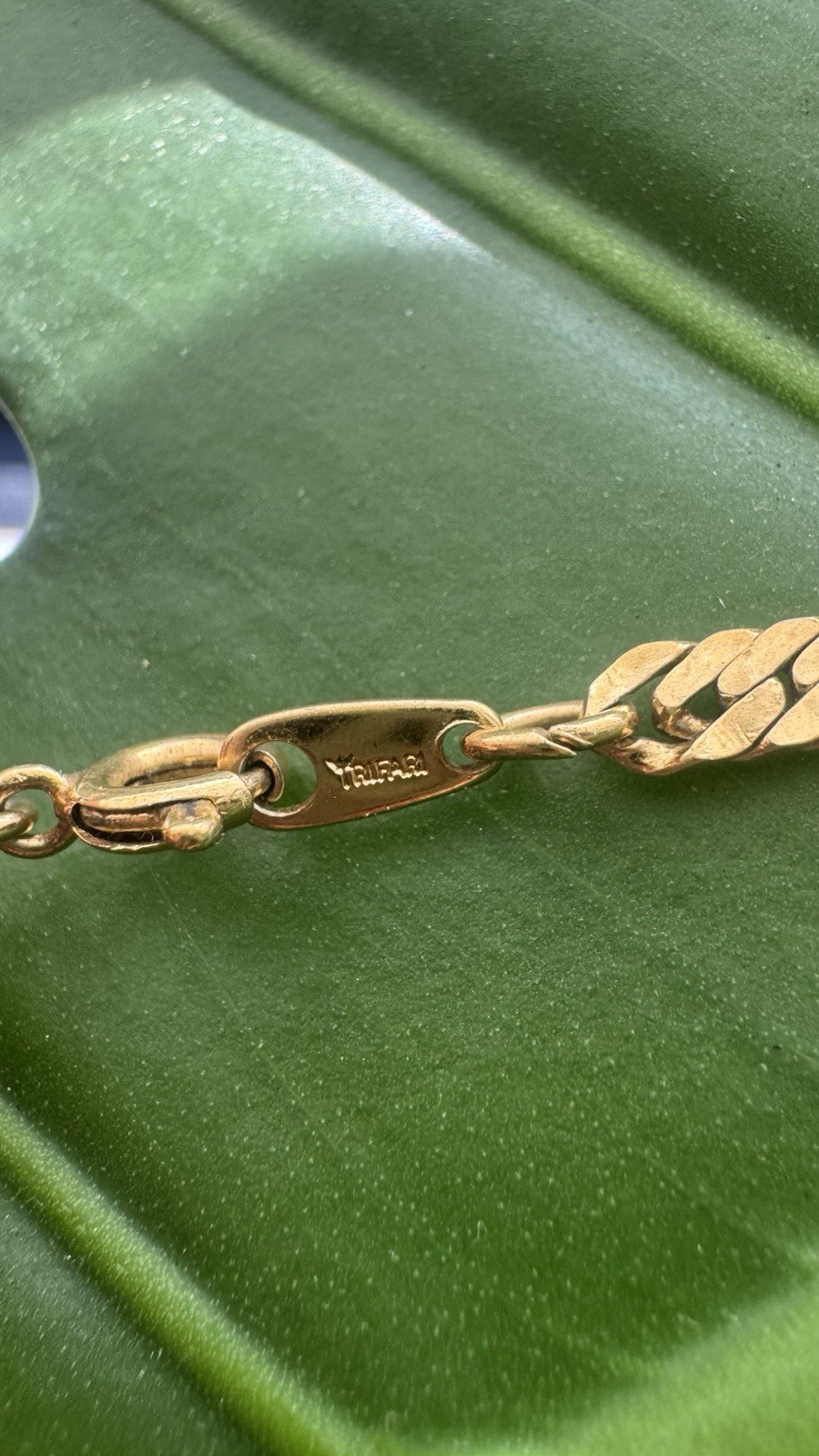 Vintage Trifari Herringbone Chain Necklace – Lobster Clasp