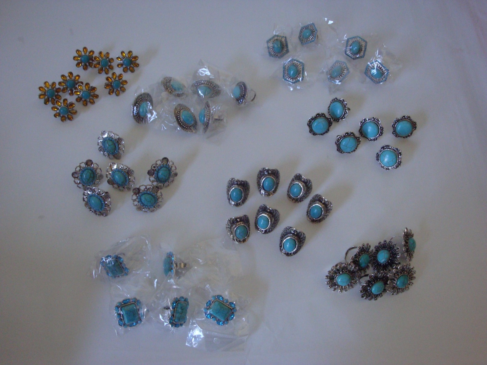 Wholesale Lot of 24 Turquoise Fashion Rings ~ Adjustable ~ Fit Sizes 6 to 10