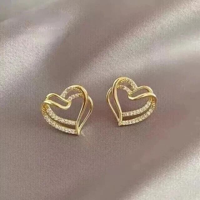 0.50Ct Round Simulated Diamond Heart Shape Stud Earrings 14K Yellow Gold Plated