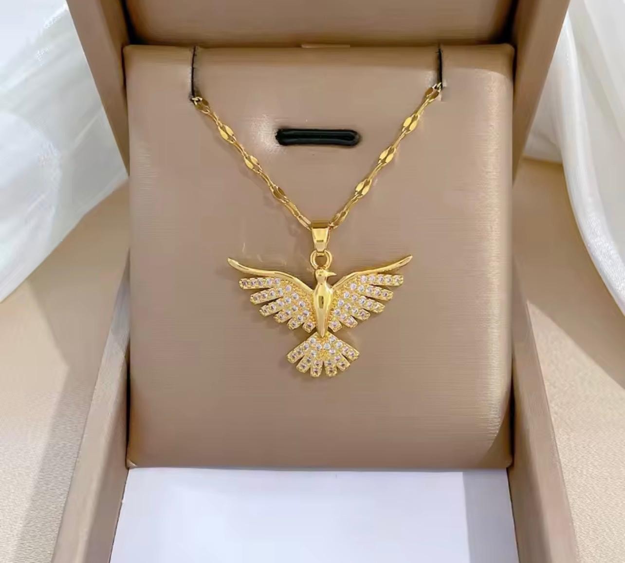 Gold Tone Bird Pendant Necklace Women Fashion Jewelry Gift