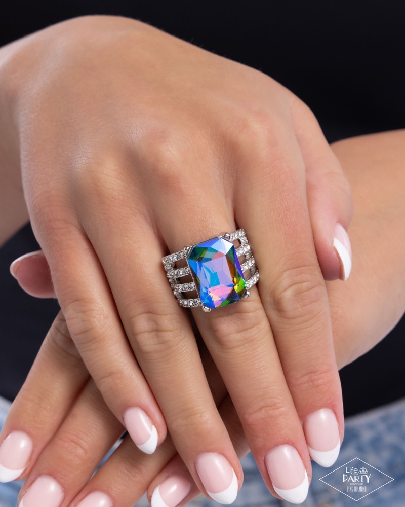 Paparazzi Expect Heavy REIGN – Multi – UV Gem – White Rhinestones – Ring
