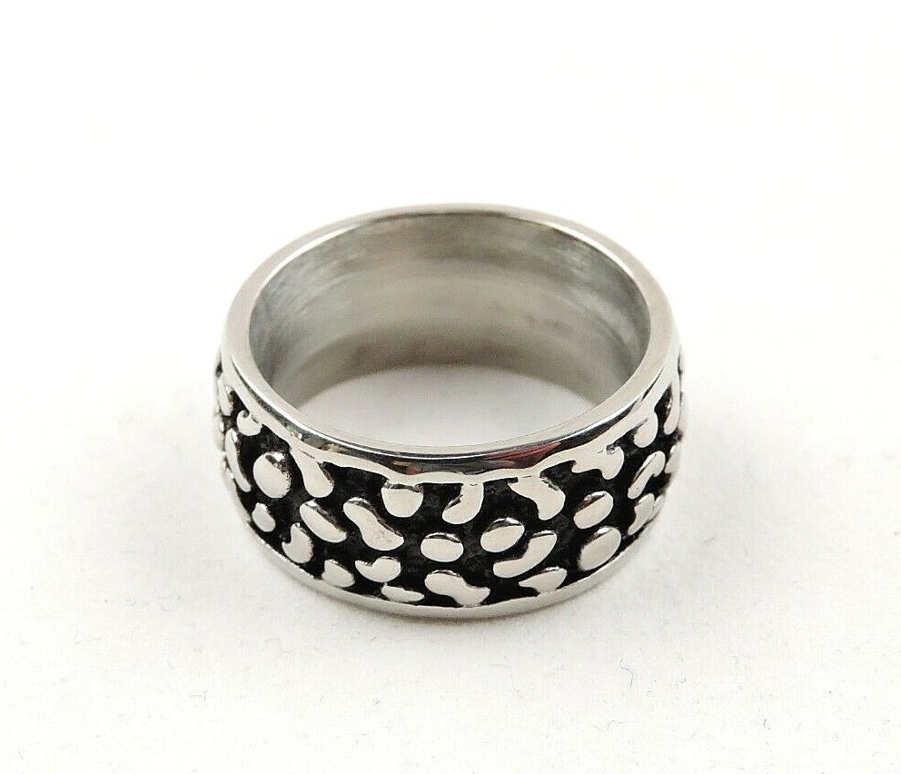 Stainless Steel 11 mm Wide Textured Band Ring – Free Gift Packaging