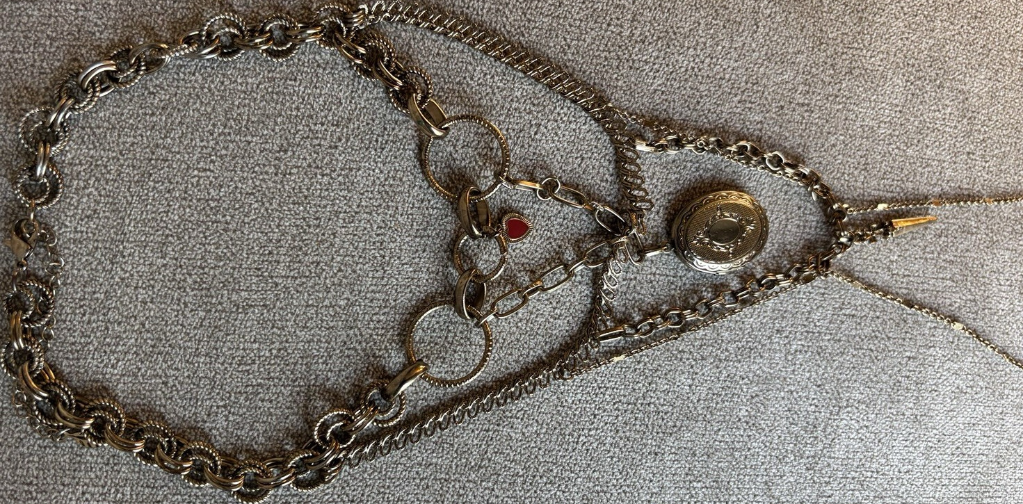 Gold-tone cable chain statement necklace oval locket charm lobster closure