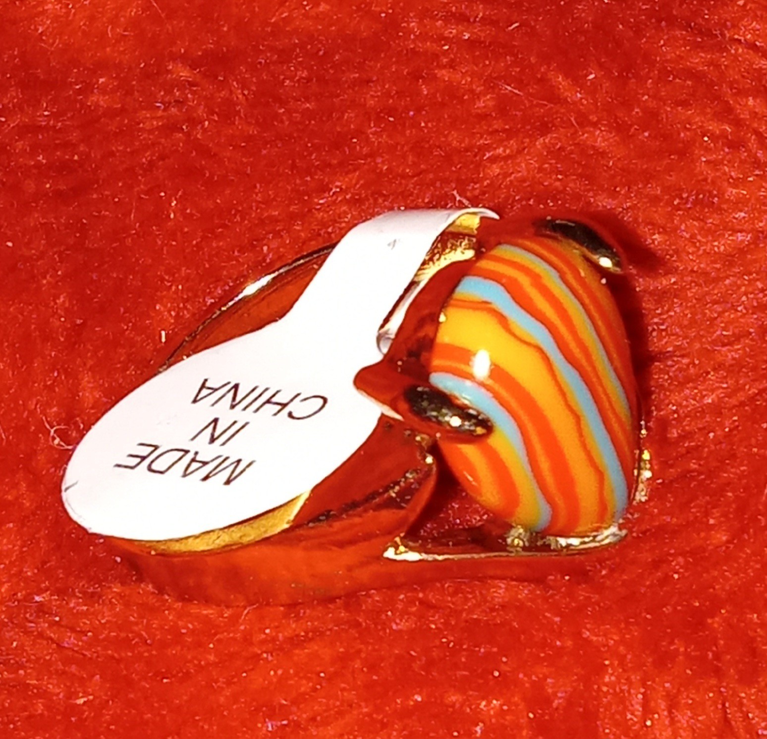 Unique Rainbow Stone Ring In Goldtone Size 8.5 New With Tag