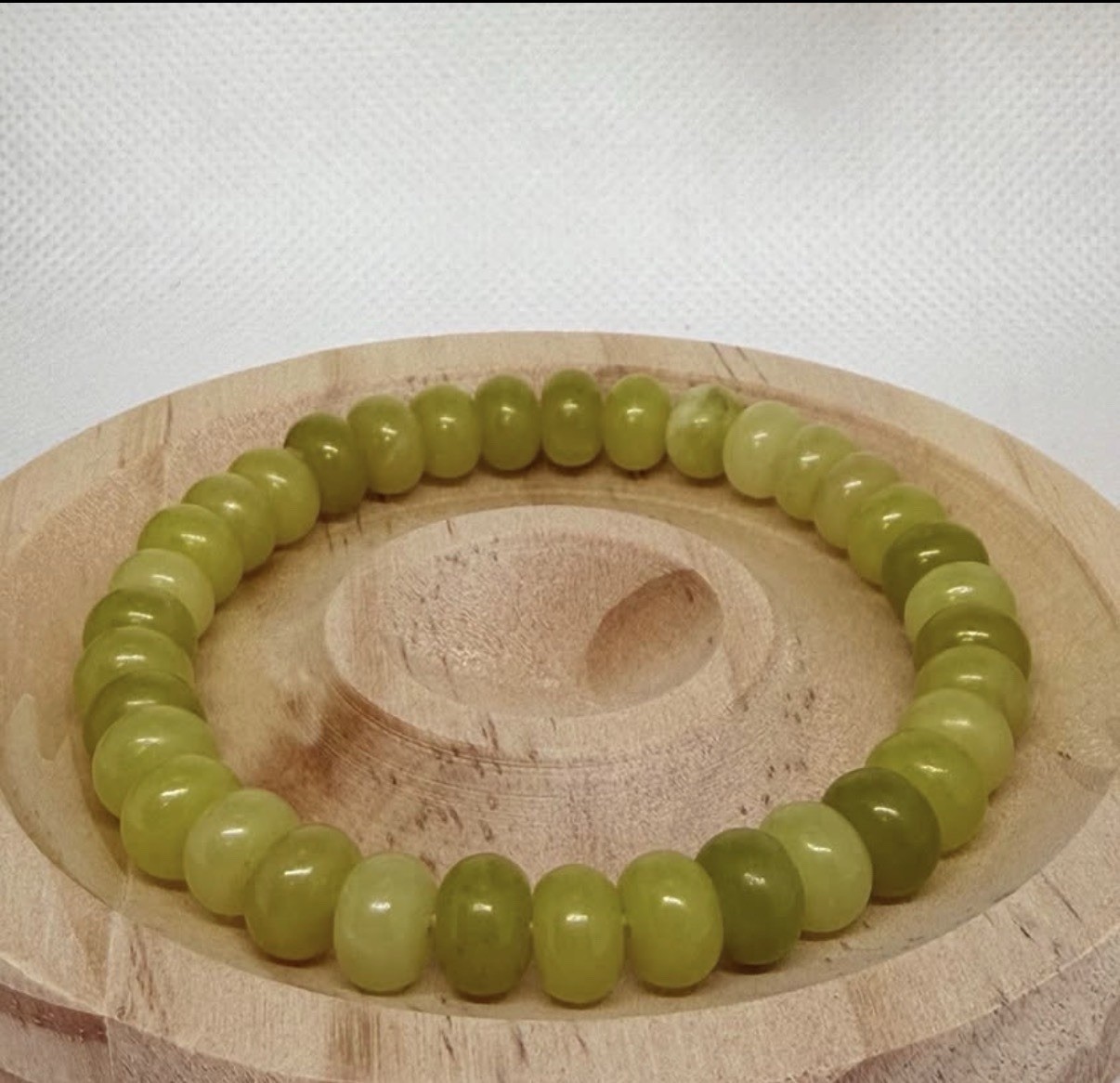 Apple Jade Bead Bracelet 8.4MM