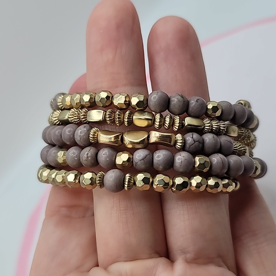 Purple Gray Gold Tone Beaded Memory Wire Coil Bracelet