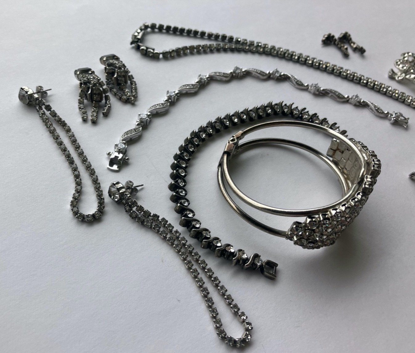 Lot Vintage Rhinestone Jewelry Very Nice Excellent Condition 9 Pieces CAROL DEB