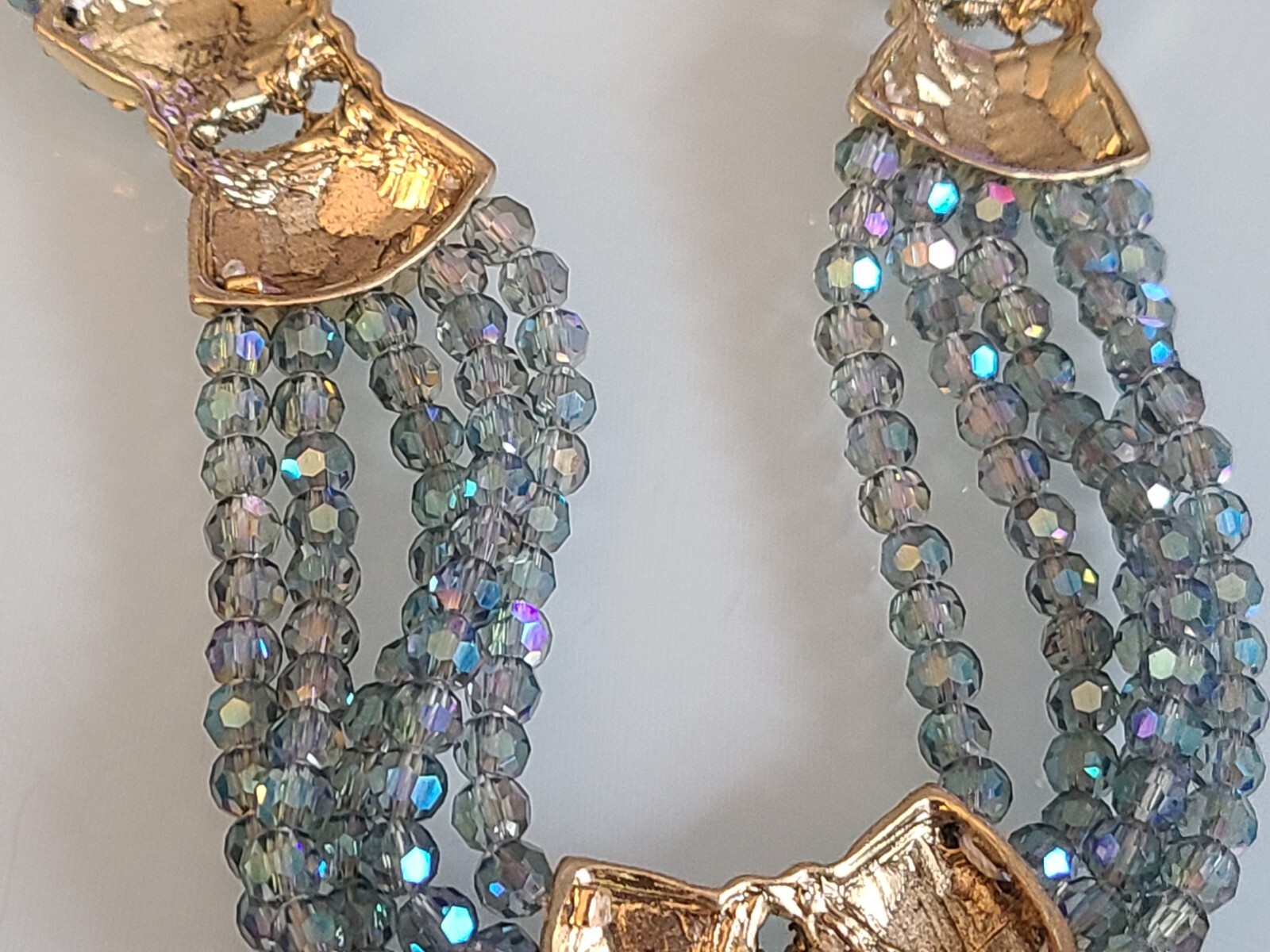 FAB DESIGNER UNSIGNED 5 STRAND CRYSTAL BIB AURORA BOREALIS BOW NECKLACE WOWSER
