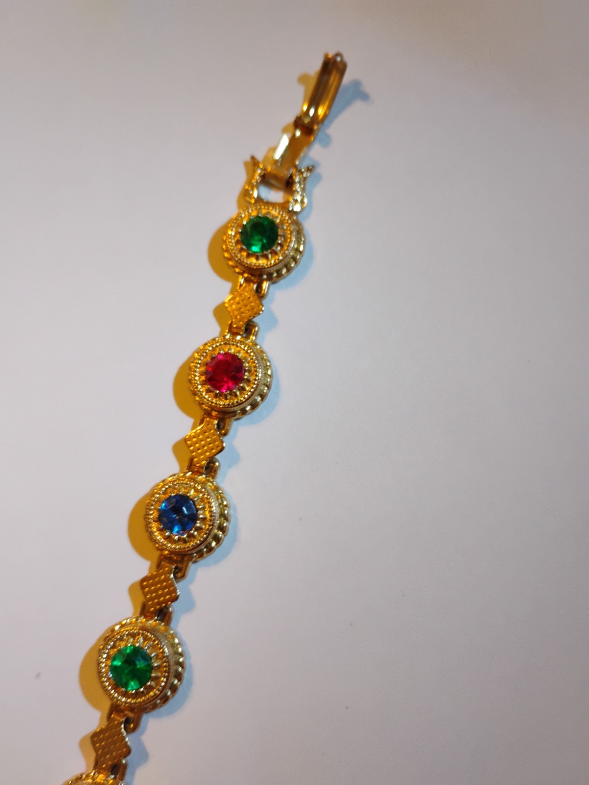Goldtone Bracelet With blue Red Purple And Green Rhinestones 7″ 101L