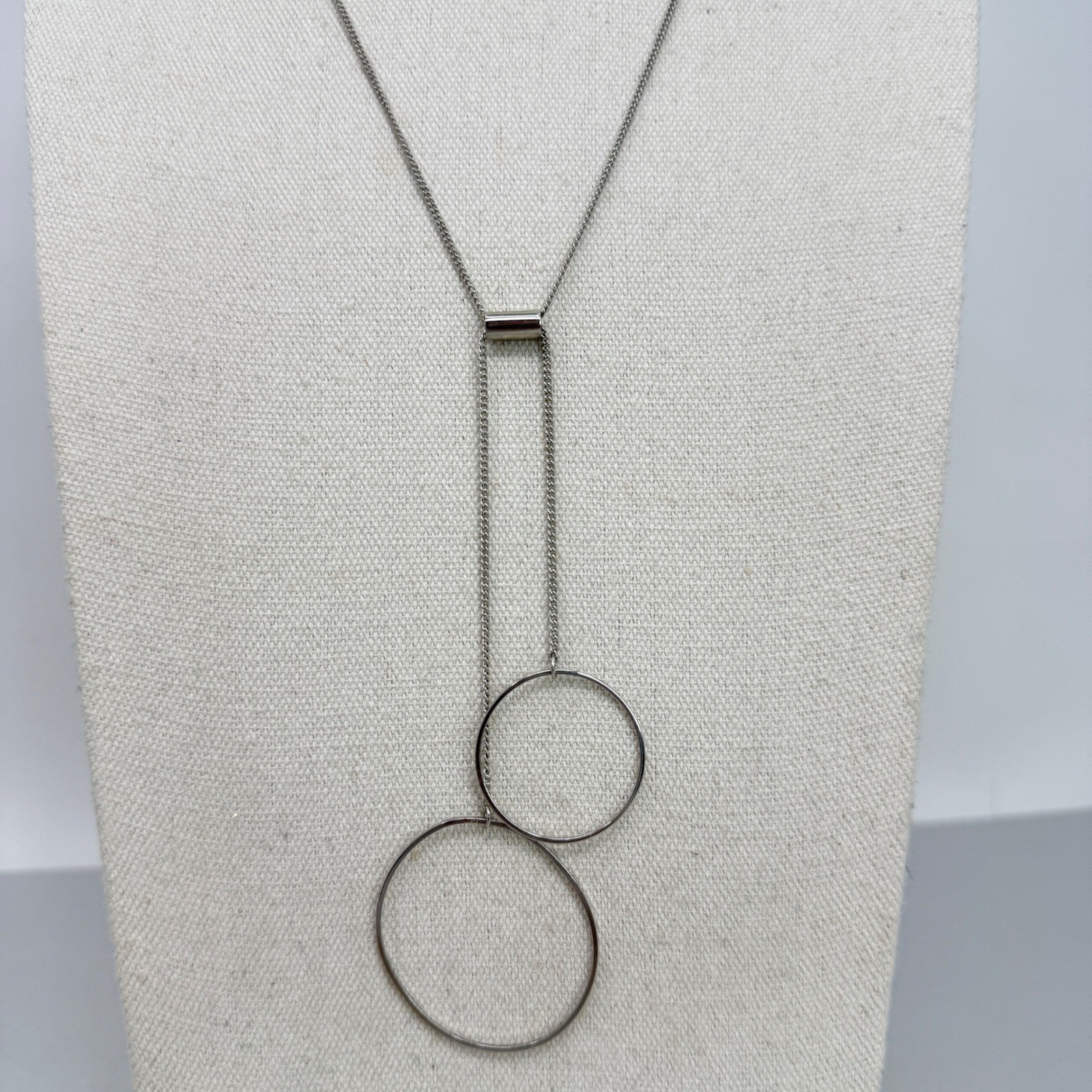 Minimalist Lariat Necklace Modern Double Open Circle Pendants Silver Tone
