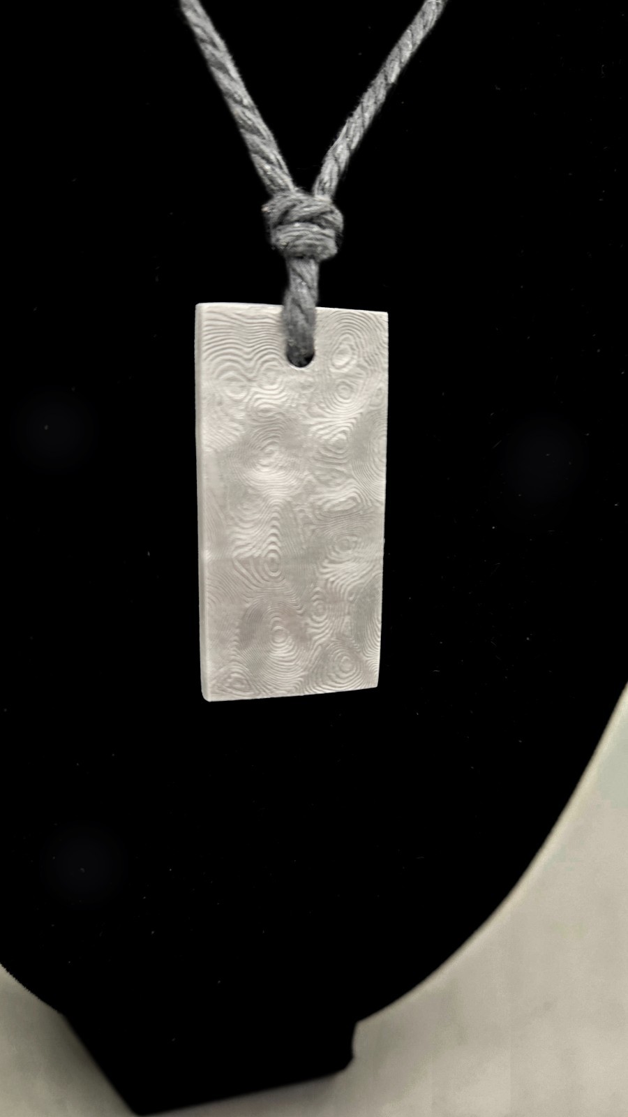 Damascus Steel Dog Tag Pendant Necklace – Hand Forged Pattern Welded – Neolithic
