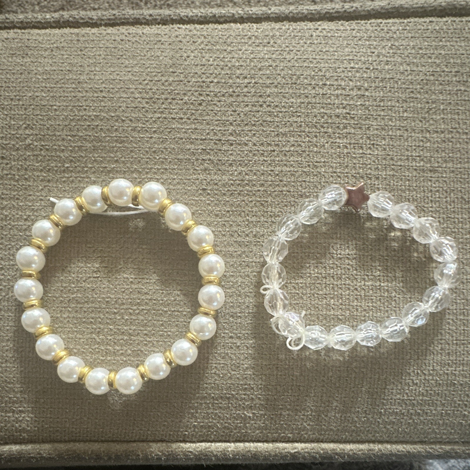 Set of 2 Beaded Stretch Stackable Bracelets Imitation Pearl & Clear Crystal