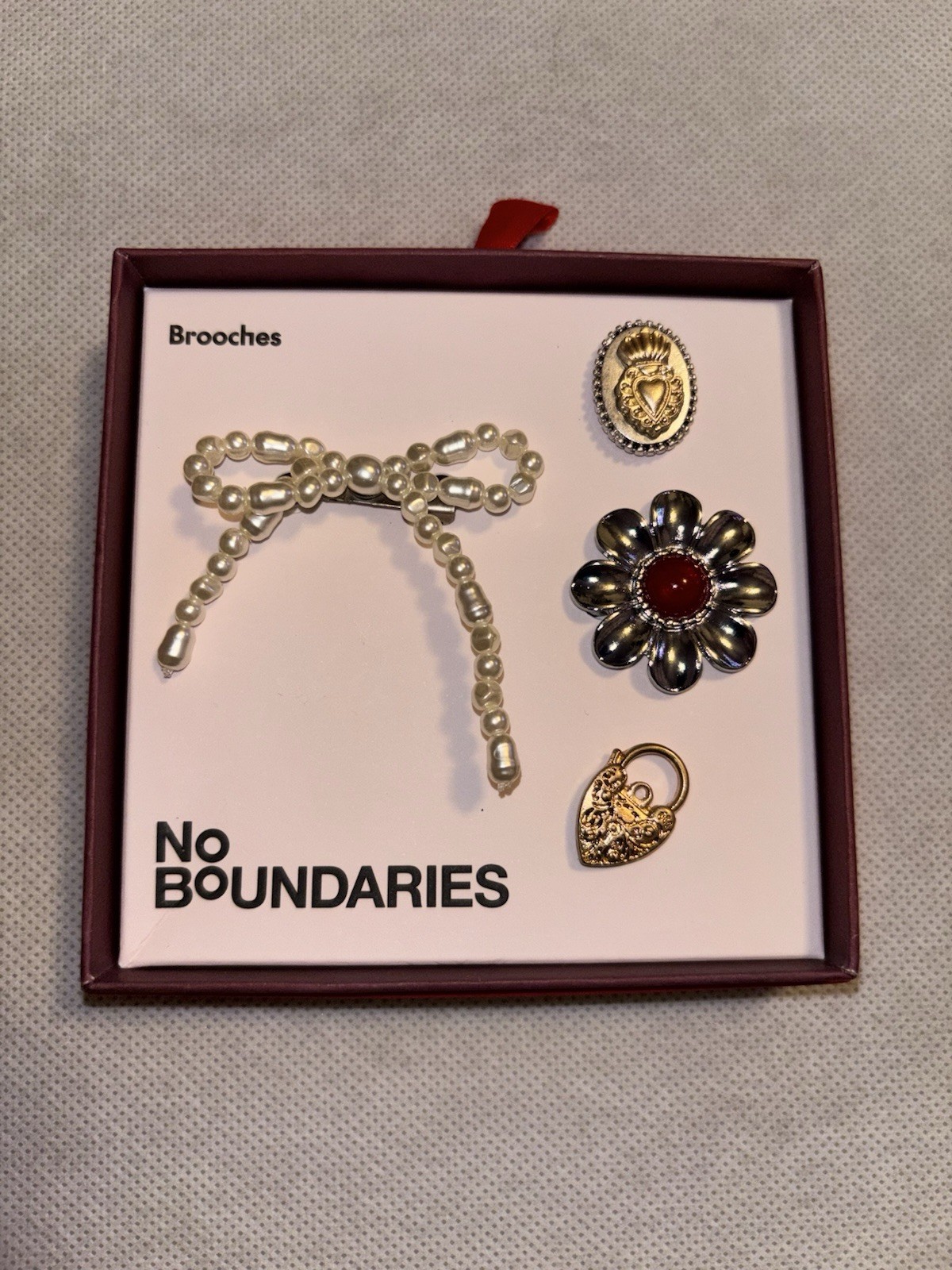 No Boundaries Brooch Set Bow Flower Heart Gold Tone Pearl Accent