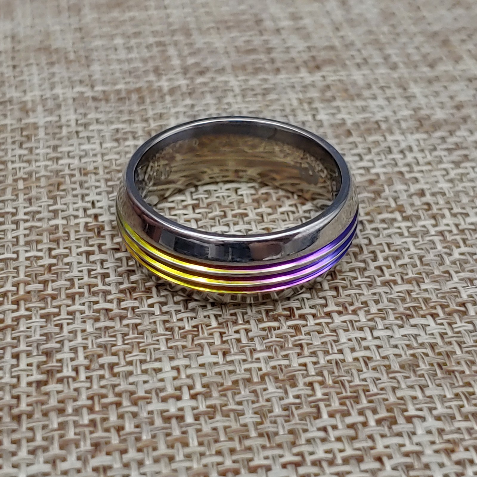 Titanium Rainbow Ring size 10 weighs 5.1g band 8mm