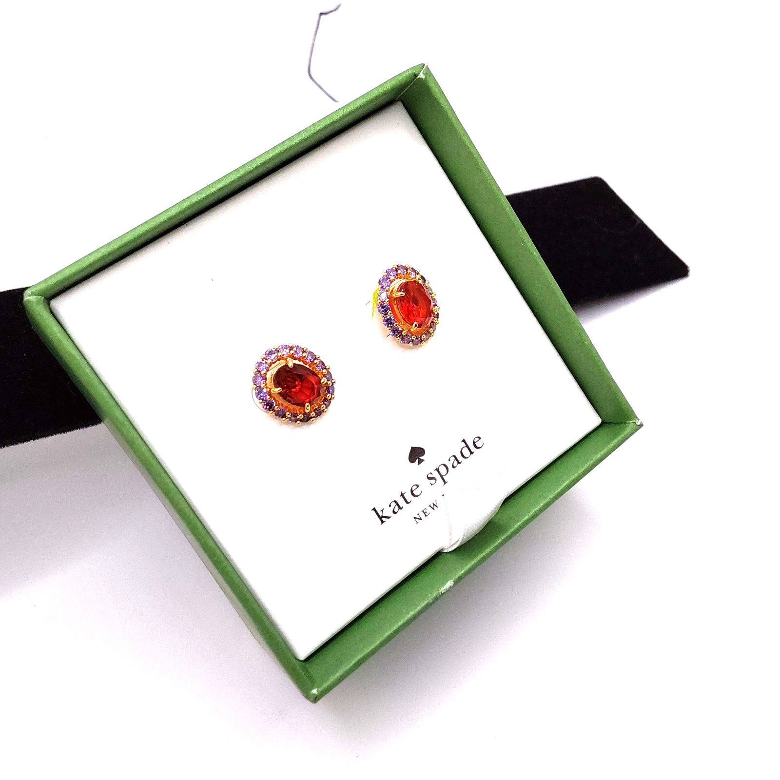 Kate Spade New York Beautiful and Elegant Victoria Cubic Zirconia Stud Earrings
